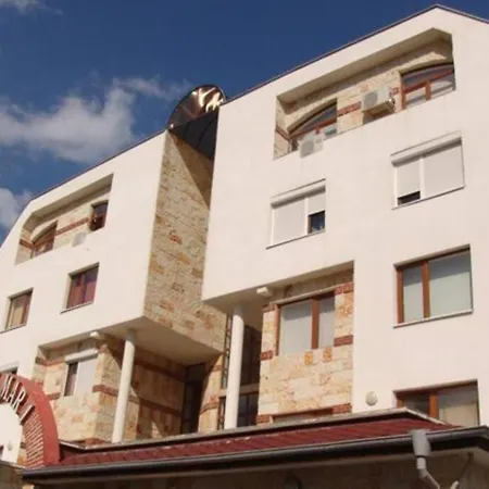 Frontline, 1 Bed, Near To Apartment